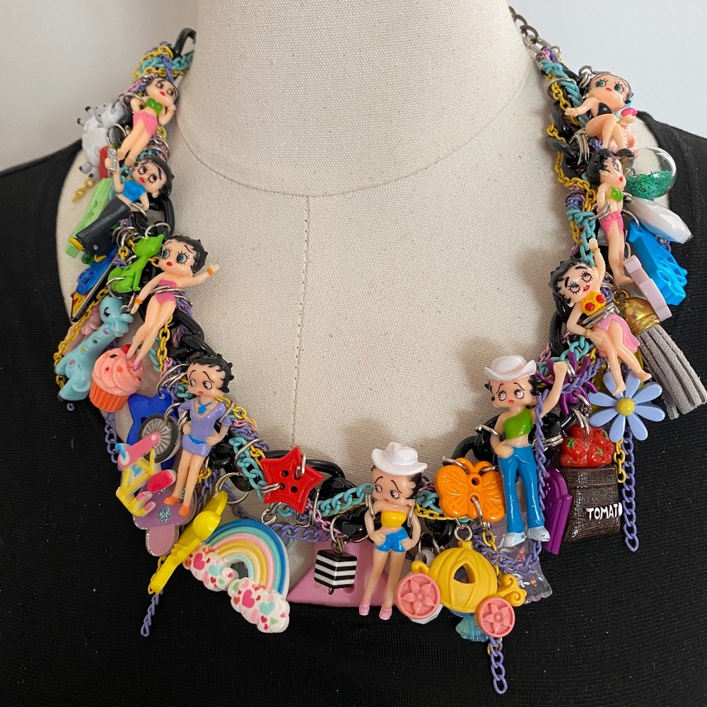 Betty Boop With A Pink Star